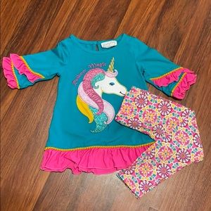 Super cute 2 piece unicorn outfit!